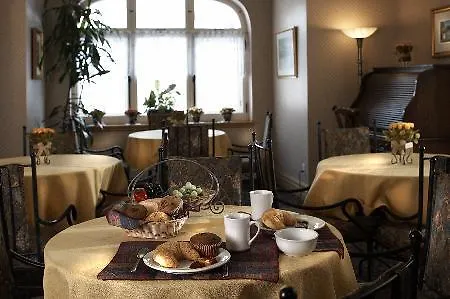 Hotel Chateau Bellevue Quebec City