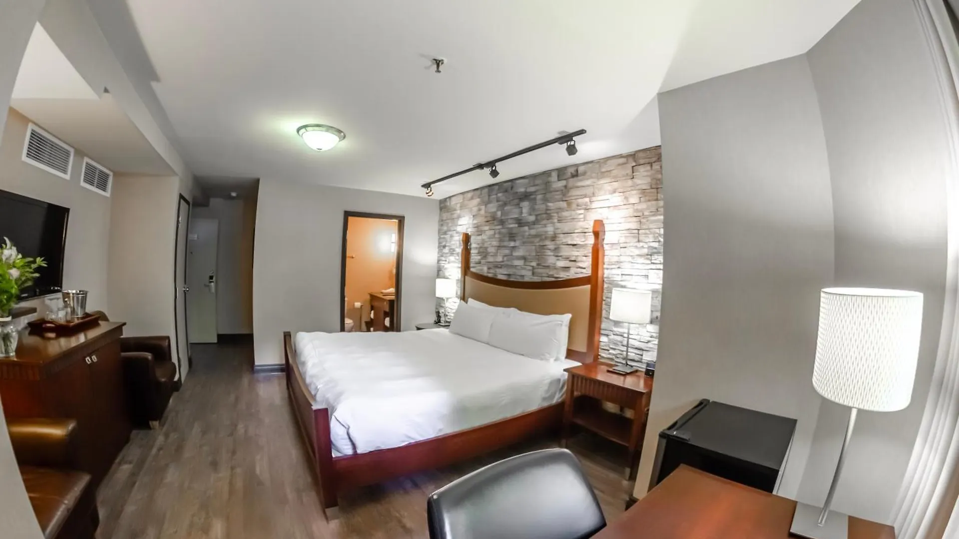 Hotel Chateau Bellevue Quebec City