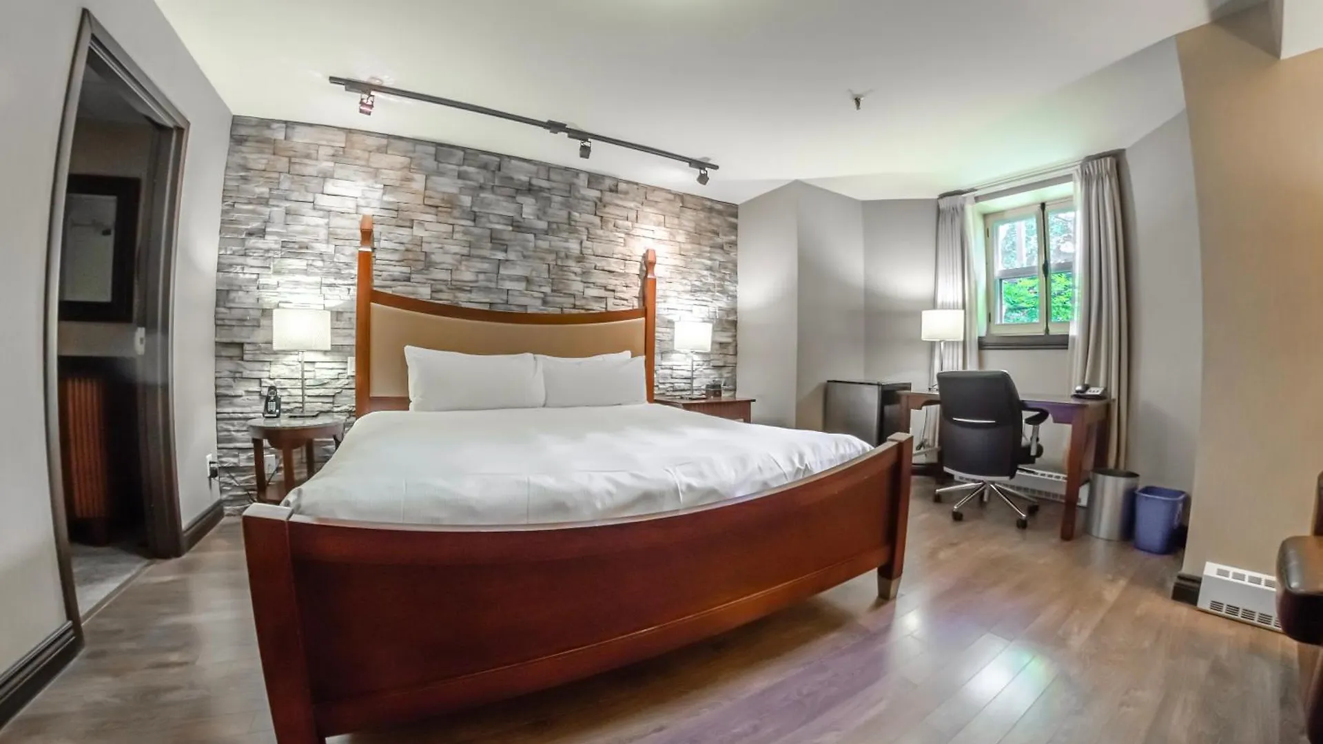 Hotel Chateau Bellevue Quebec City